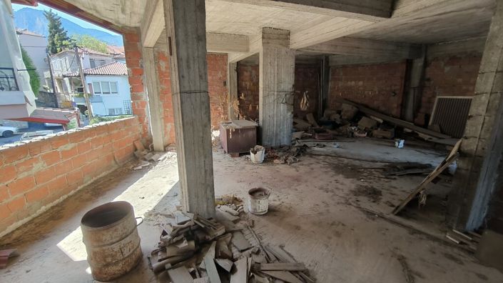 Image No.26-5 Bed Maisonette for sale