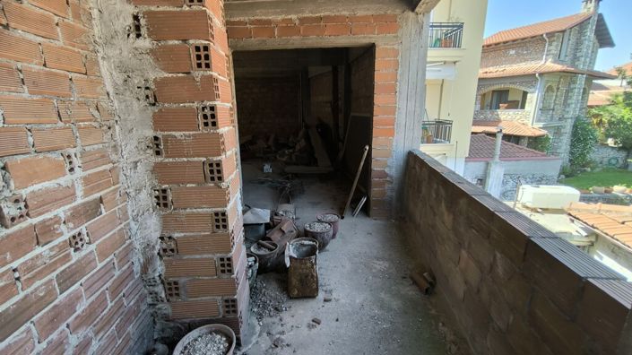 Image No.28-5 Bed Maisonette for sale