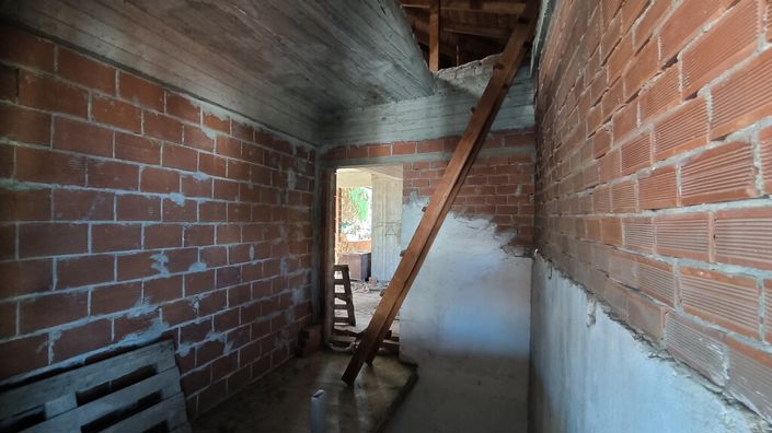 Image No.29-5 Bed Maisonette for sale