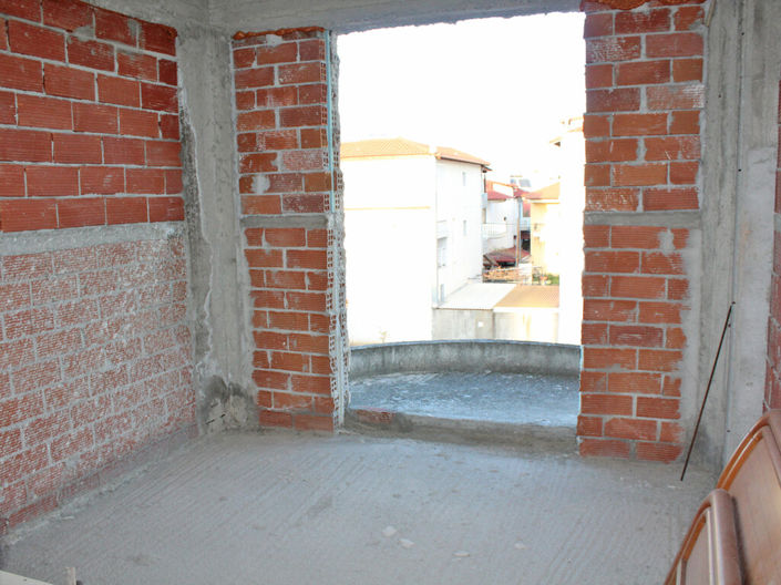 Image No.20-6 Bed Property for sale