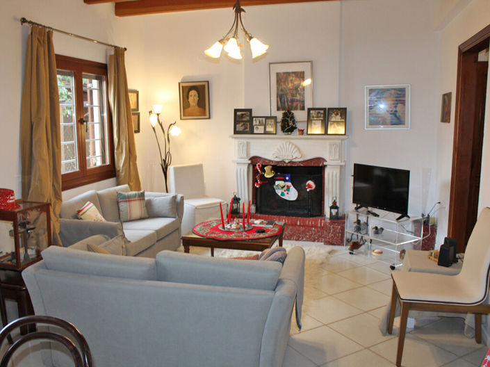 Image No.15-3 Bed Property for sale