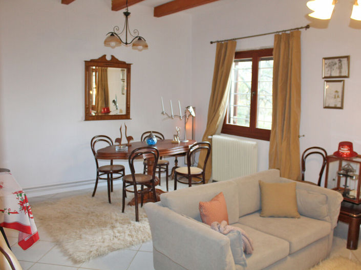 Image No.16-3 Bed Property for sale