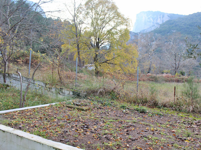 Image No.23-3 Bed Property for sale