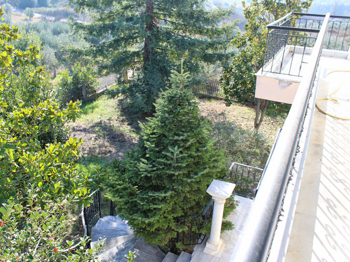 Image No.19-4 Bed Property for sale