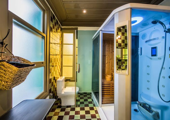 Image No.20-3 Bed Property for sale