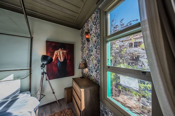 Image No.21-3 Bed Property for sale