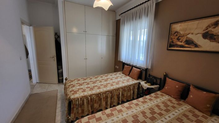 Image No.11-2 Bed Maisonette for sale