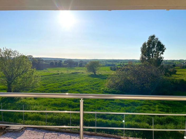 Image No.26-3 Bed Property for sale