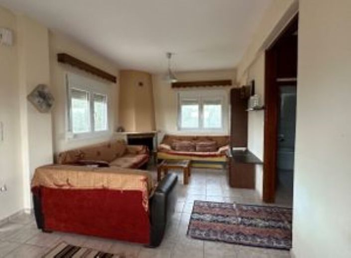 Image No.18-2 Bed Property for sale