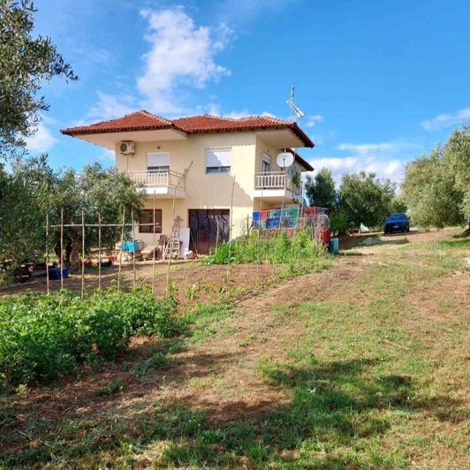 Image No.2-2 Bed Property for sale