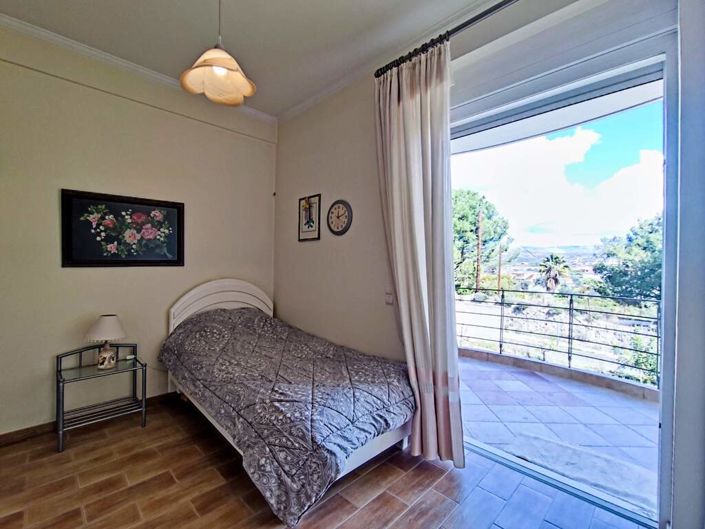 Image No.24-4 Bed Property for sale