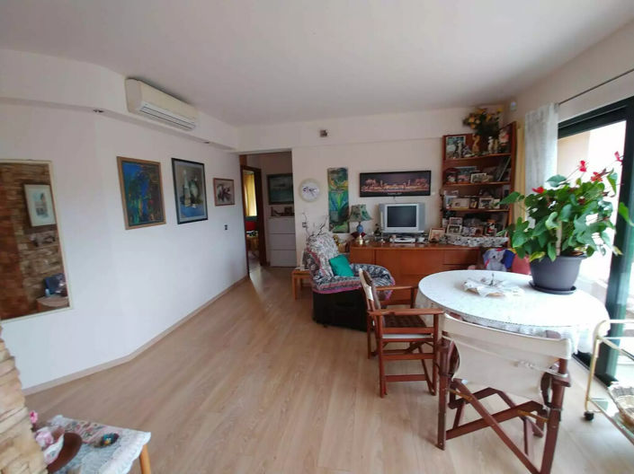 Image No.25-4 Bed Property for sale