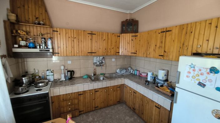 Image No.3-4 Bed Property for sale