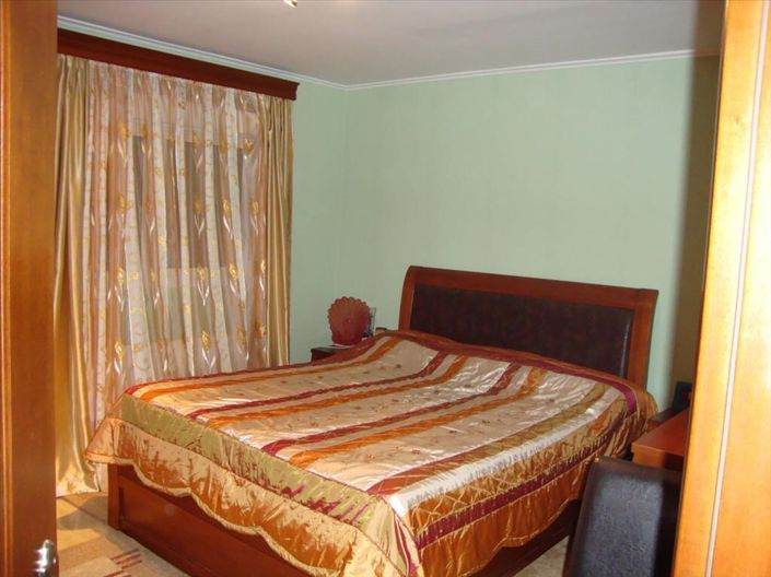 Image No.6-3 Bed Property for sale