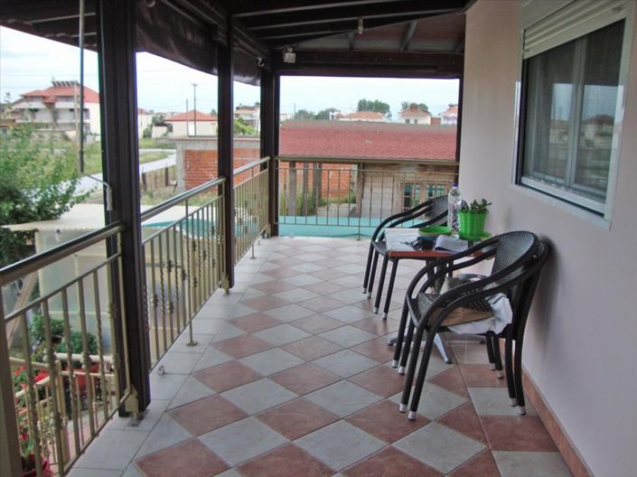 Image No.9-3 Bed Property for sale