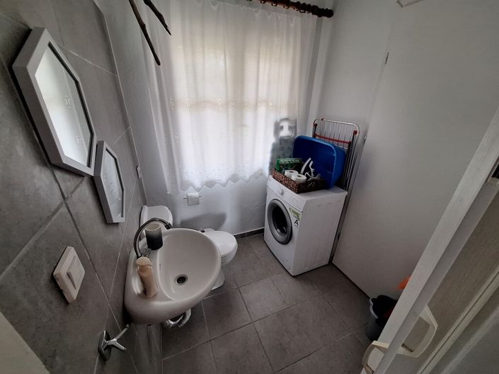 Image No.17-2 Bed Maisonette for sale