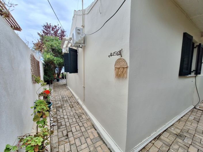 Image No.29-2 Bed Maisonette for sale