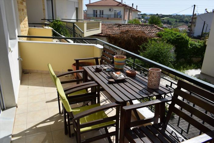 Image No.13-3 Bed Property for sale