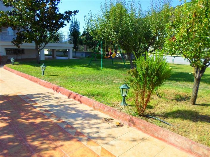 Image No.16-5 Bed Property for sale