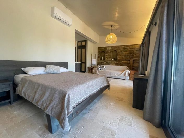 Image No.14-4 Bed Villa for sale