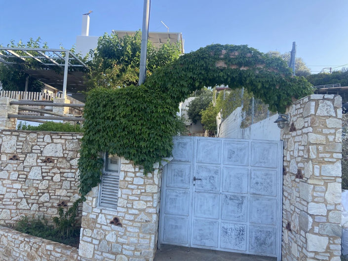 Image No.8-3 Bed Property for sale