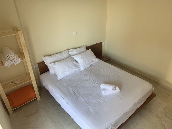 Image No.11-2 Bed Flat for sale