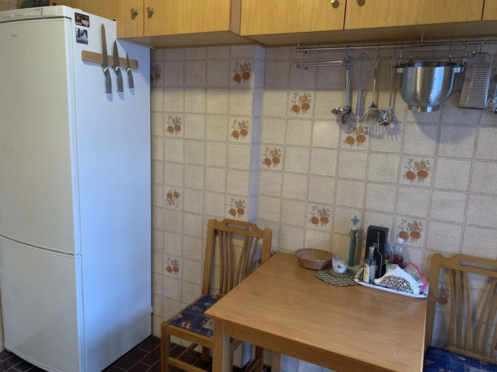 Image No.9-2 Bed Flat for sale