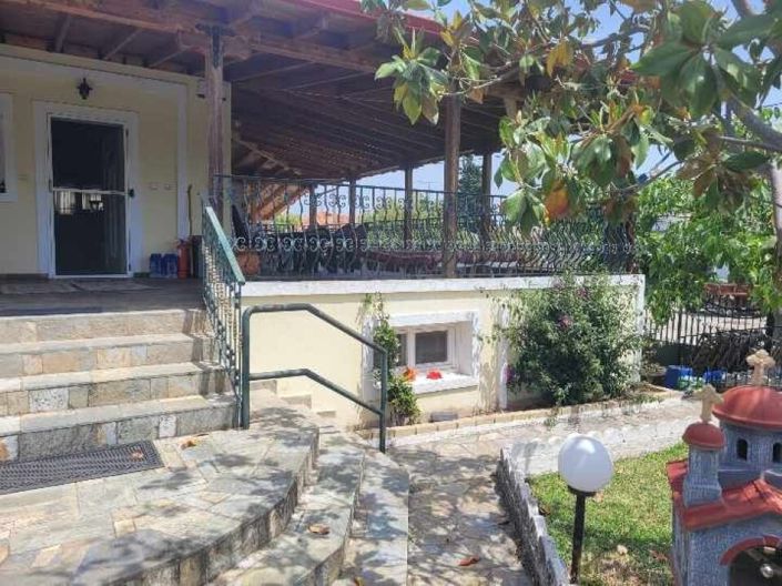 Image No.2-4 Bed Property for sale