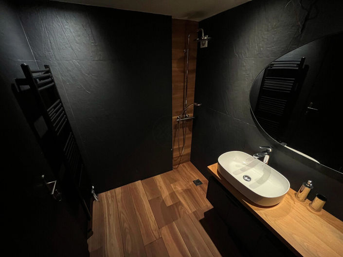 Image No.19-2 Bed Flat for sale