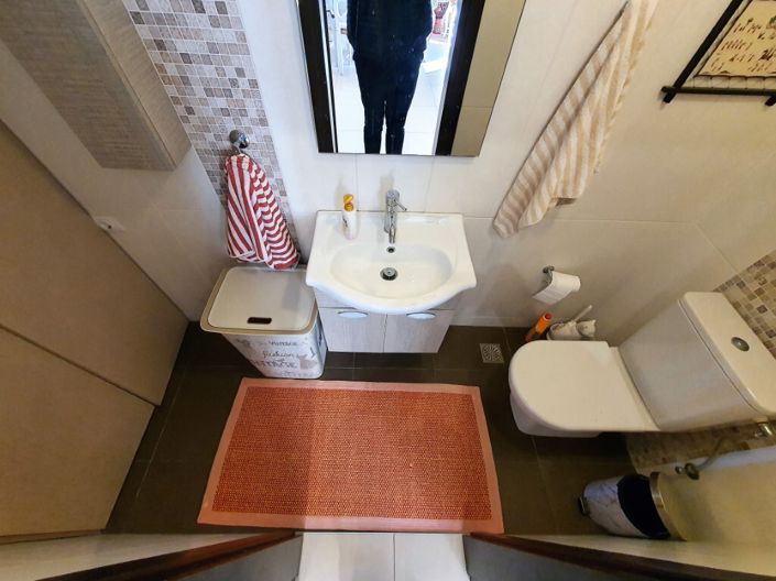 Image No.12-3 Bed Maisonette for sale