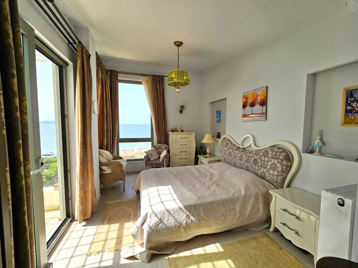 Image No.7-3 Bed Maisonette for sale