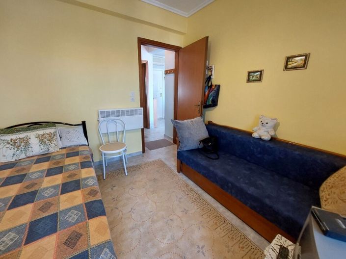 Image No.10-2 Bed Flat for sale