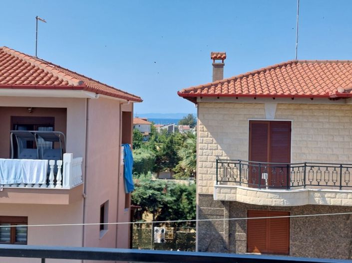 Image No.5-2 Bed Flat for sale