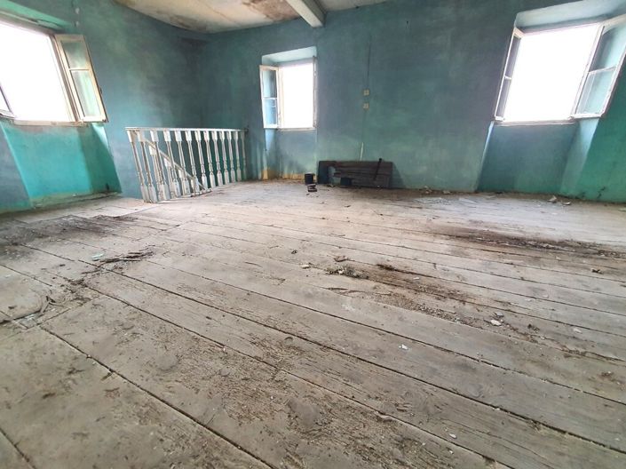 Image No.30-1 Bed Property for sale