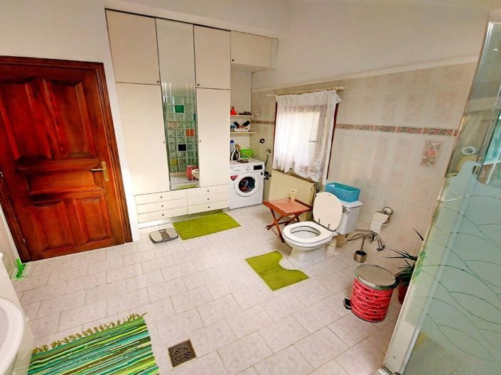 Image No.18-3 Bed Villa for sale