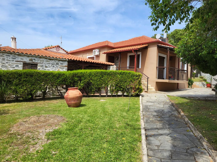 Image No.1-2 Bed Property for sale