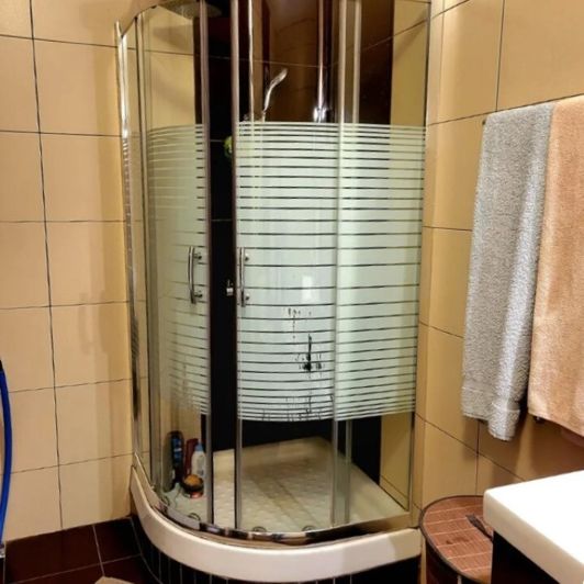 Image No.10-2 Bed Property for sale