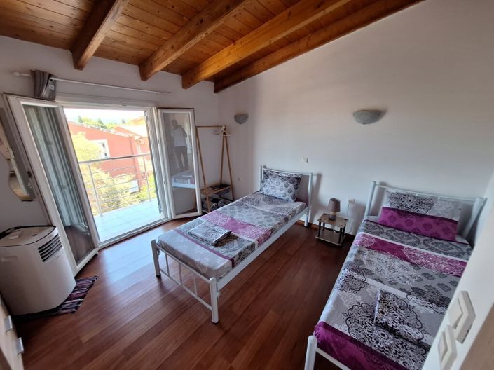 Image No.11-2 Bed Flat for sale