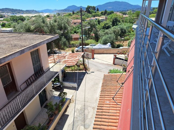 Image No.24-2 Bed Flat for sale