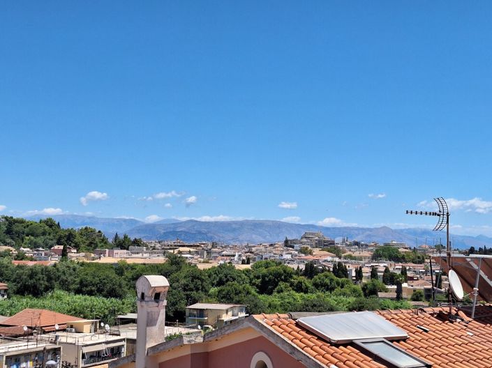 Image No.3-2 Bed Flat for sale