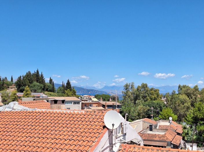 Image No.25-2 Bed Flat for sale