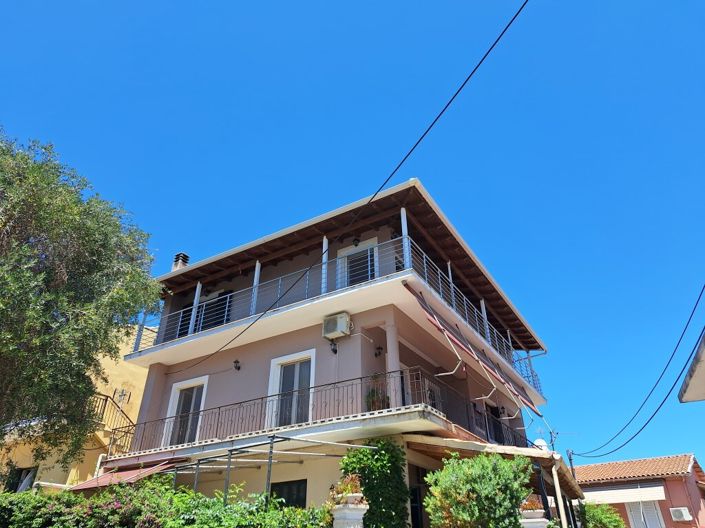 Image No.30-2 Bed Flat for sale