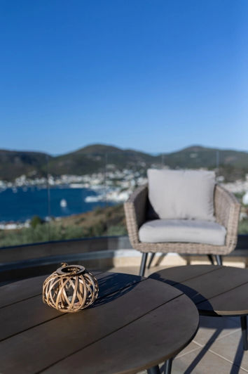 Image No.12-Villa for sale