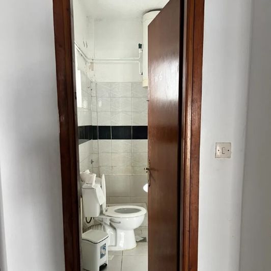 Image No.10-3 Bed Flat for sale