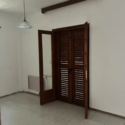 Image No.9-3 Bed Flat for sale