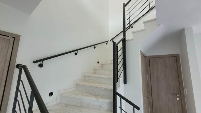 Image No.5-2 Bed Maisonette for sale