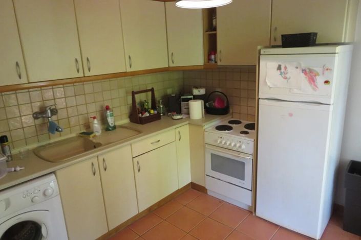 Image No.13-1 Bed Property for sale