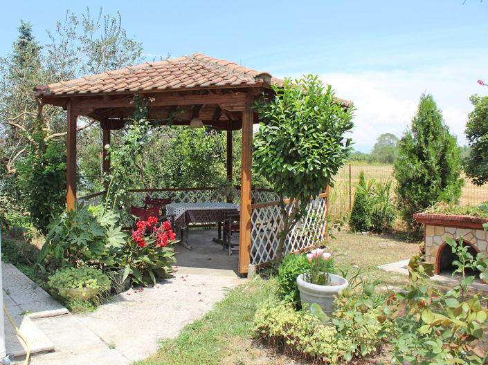 Image No.15-5 Bed Property for sale