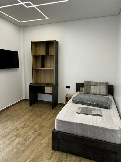 Image No.18-2 Bed Property for sale