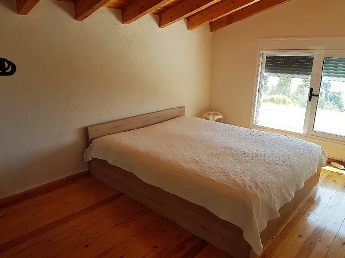 Image No.11-3 Bed Maisonette for sale